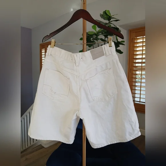 We The Free Montana Short in White. Size 28 - Picture 5 of 7